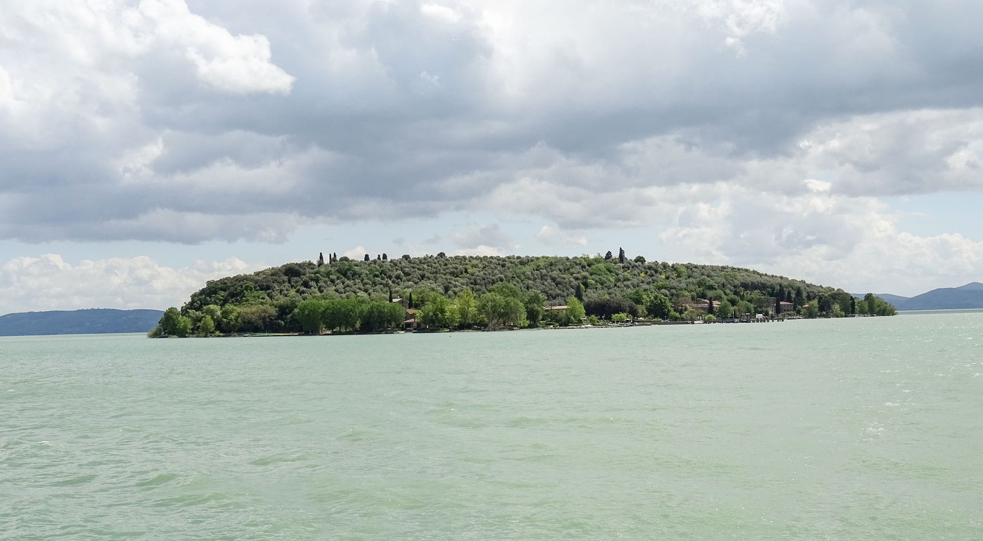 Guided tour to the Islands of Lake Trasimeno | Lake Trasimeno Tourist Guide